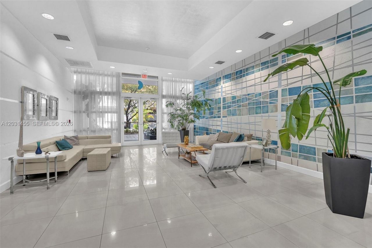 1723 SW 2nd Ave , Unit 1001, Miami, FL 33129 Photo