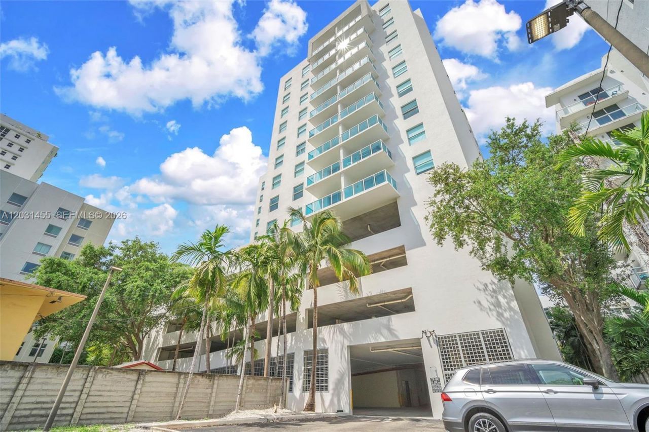 1723 SW 2nd Ave , Unit 1001, Miami, FL 33129 Photo