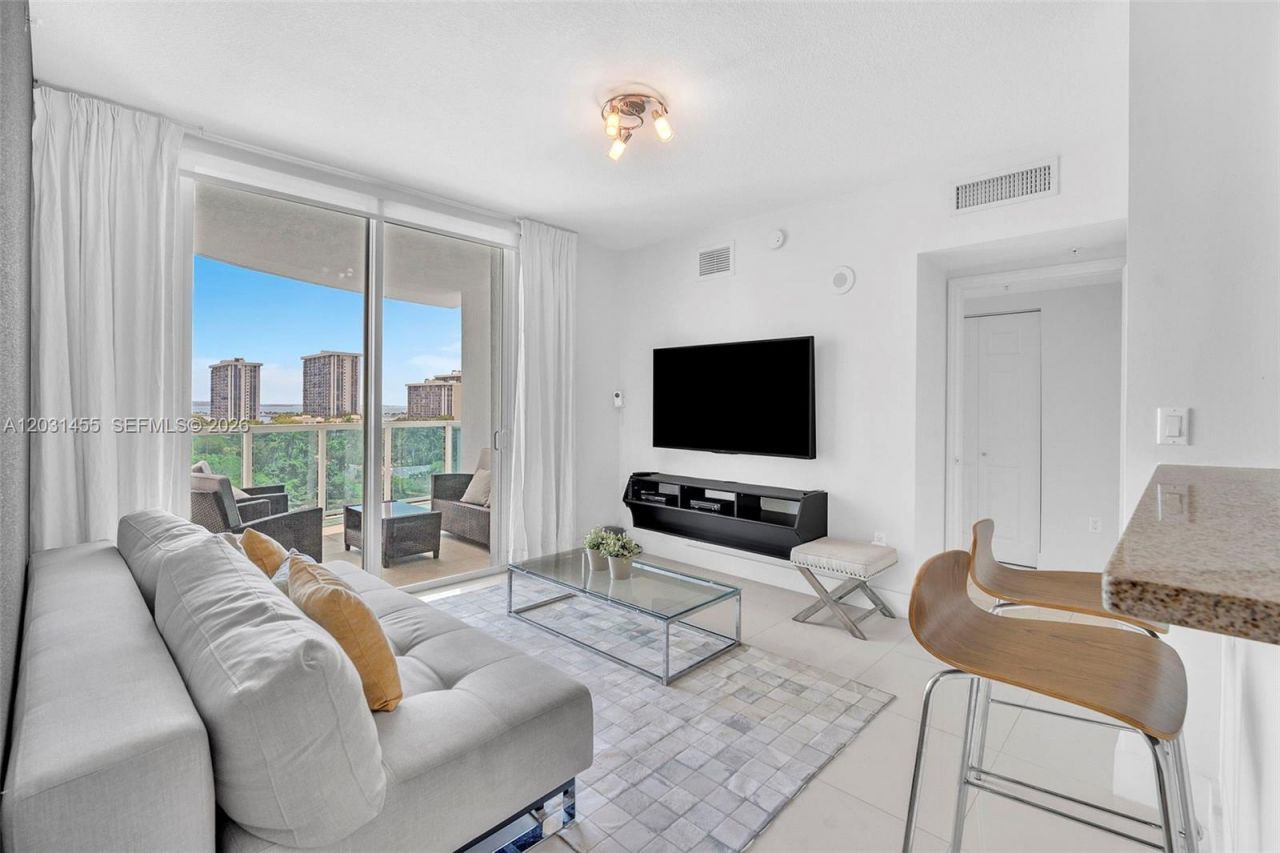 1723 SW 2nd Ave , Unit 1001, Miami, FL 33129 Photo