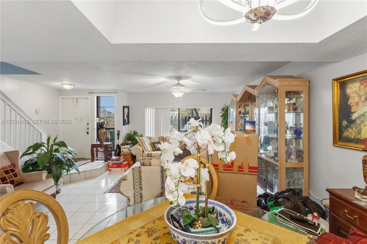 1184 NW 122nd Ter , Pembroke Pines, FL 33026 Photo