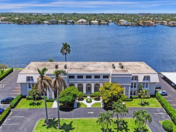 2160 Ibis Isle Rd , Unit 3, Palm Beach, FL 33480
