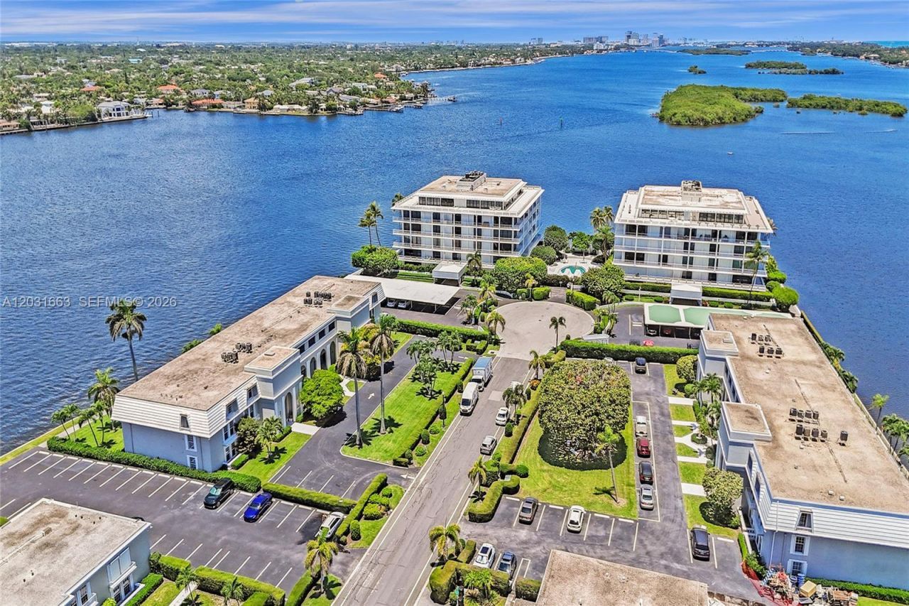 2160 Ibis Isle Rd , Unit 3, Palm Beach, FL 33480 Photo