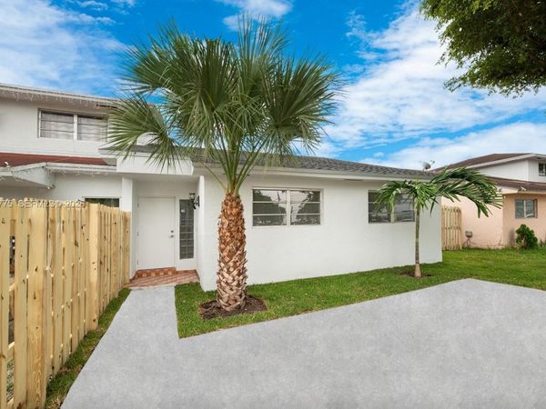 23 NW 109th Ave , Unit 5-S, Miami, FL 33172
