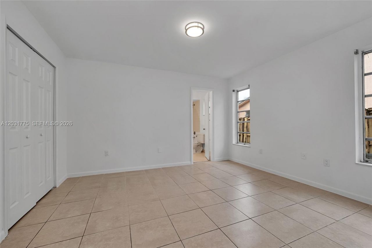 23 NW 109th Ave, Unit 5-S, Miami, FL 33172 Photo