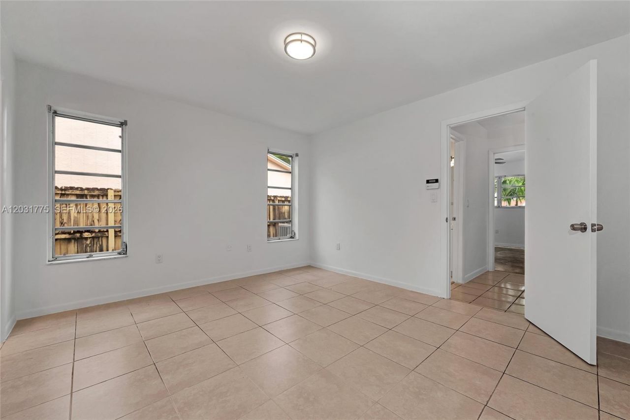 23 NW 109th Ave, Unit 5-S, Miami, FL 33172 Photo