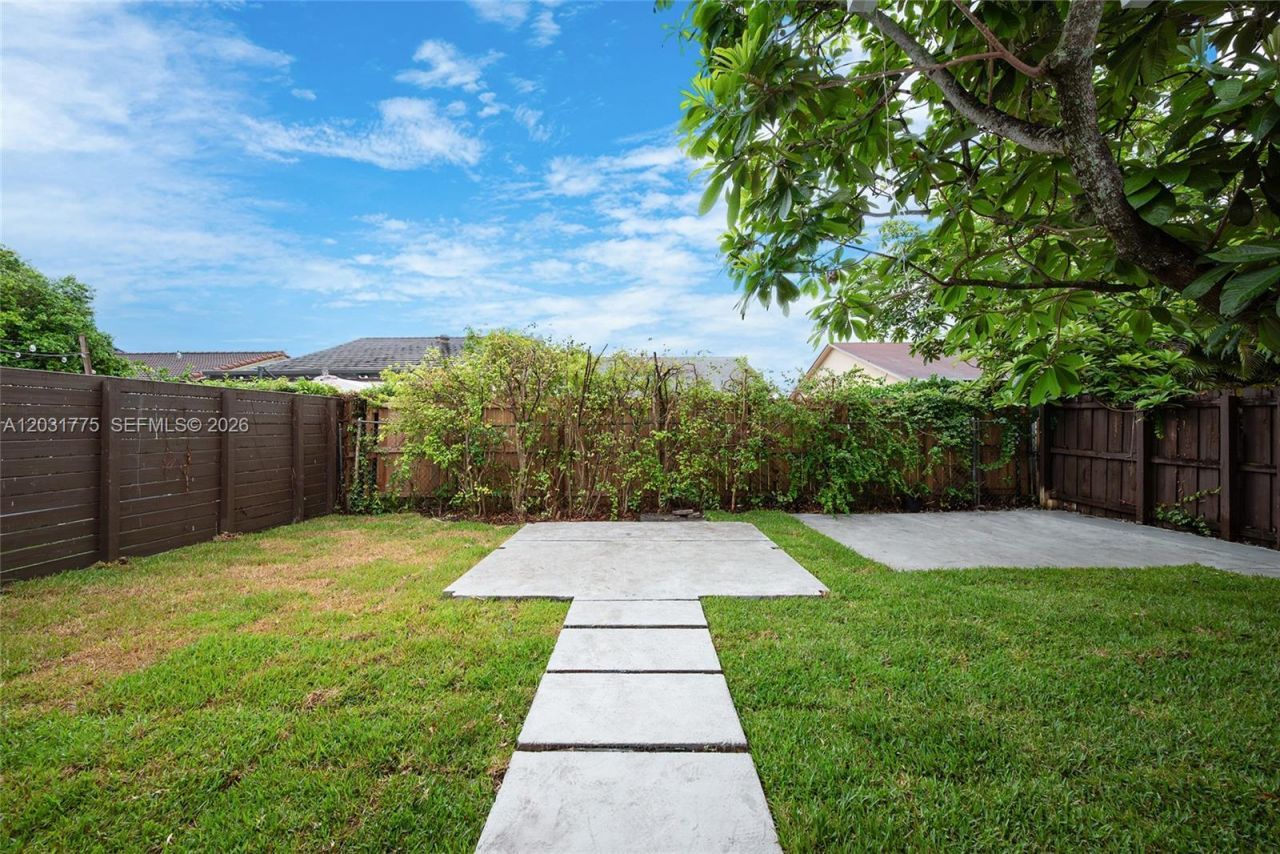 23 NW 109th Ave, Unit 5-S, Miami, FL 33172 Photo