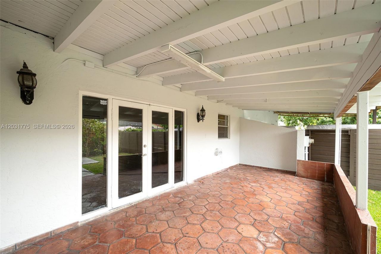 23 NW 109th Ave, Unit 5-S, Miami, FL 33172 Photo