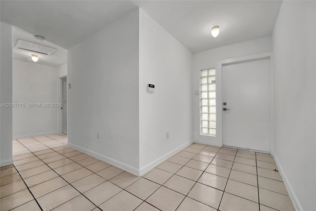 23 NW 109th Ave, Unit 5-S, Miami, FL 33172 Photo