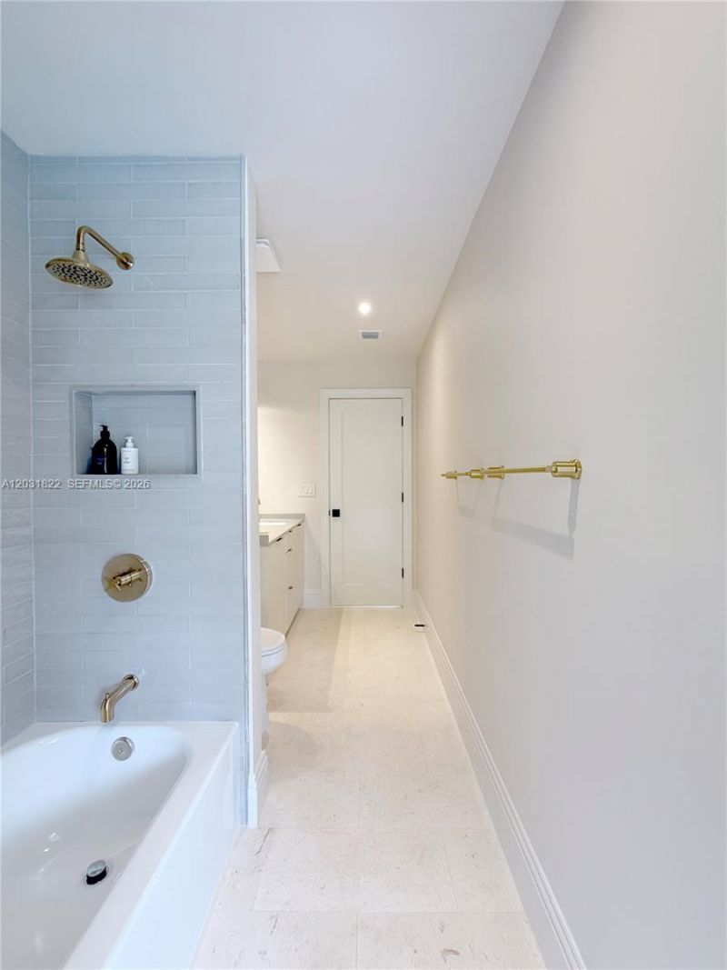 8845 SW 176th Ter, Palmetto Bay, FL 33157 Photo
