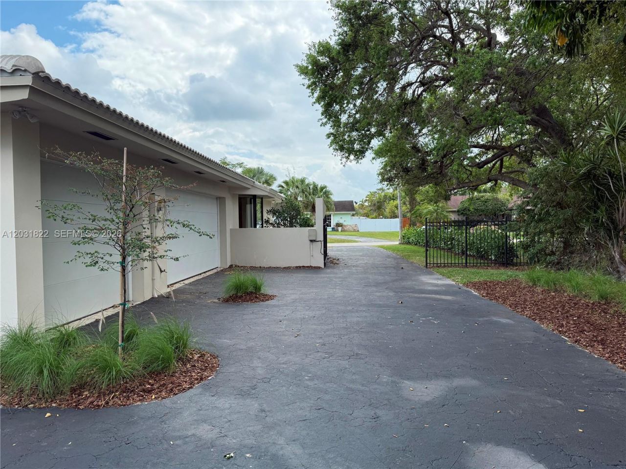 8845 SW 176th Ter, Palmetto Bay, FL 33157 Photo
