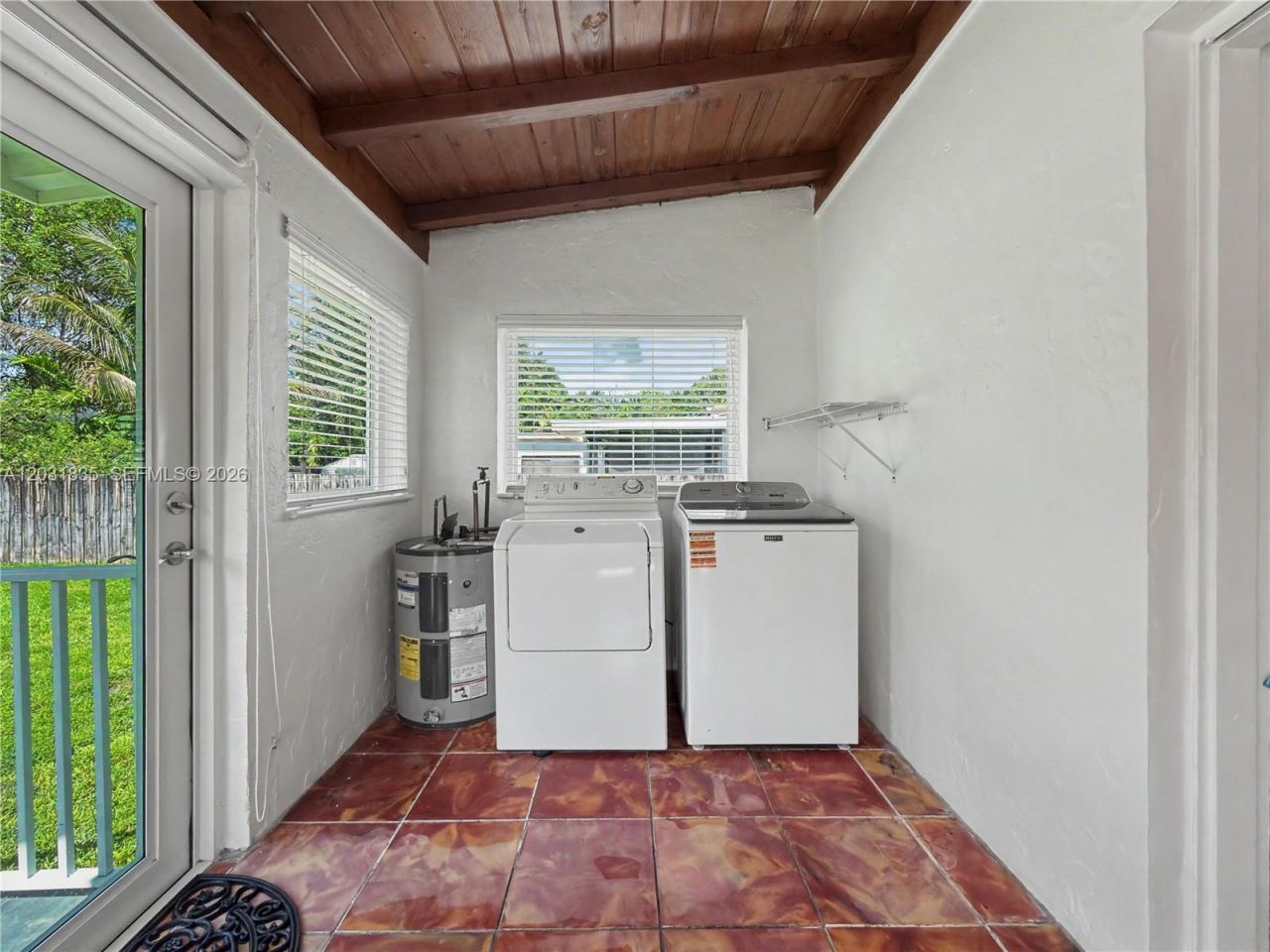 436 Lark Ave , Unit n/a, Miami Springs, FL 33166 Photo