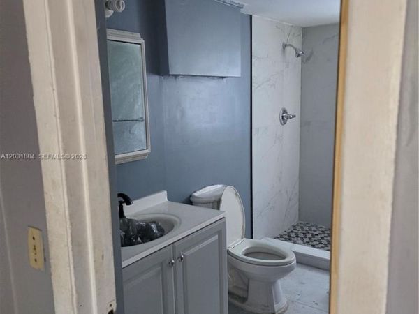 840 NE 124th St , Unit Rear B, North Miami, FL 33161