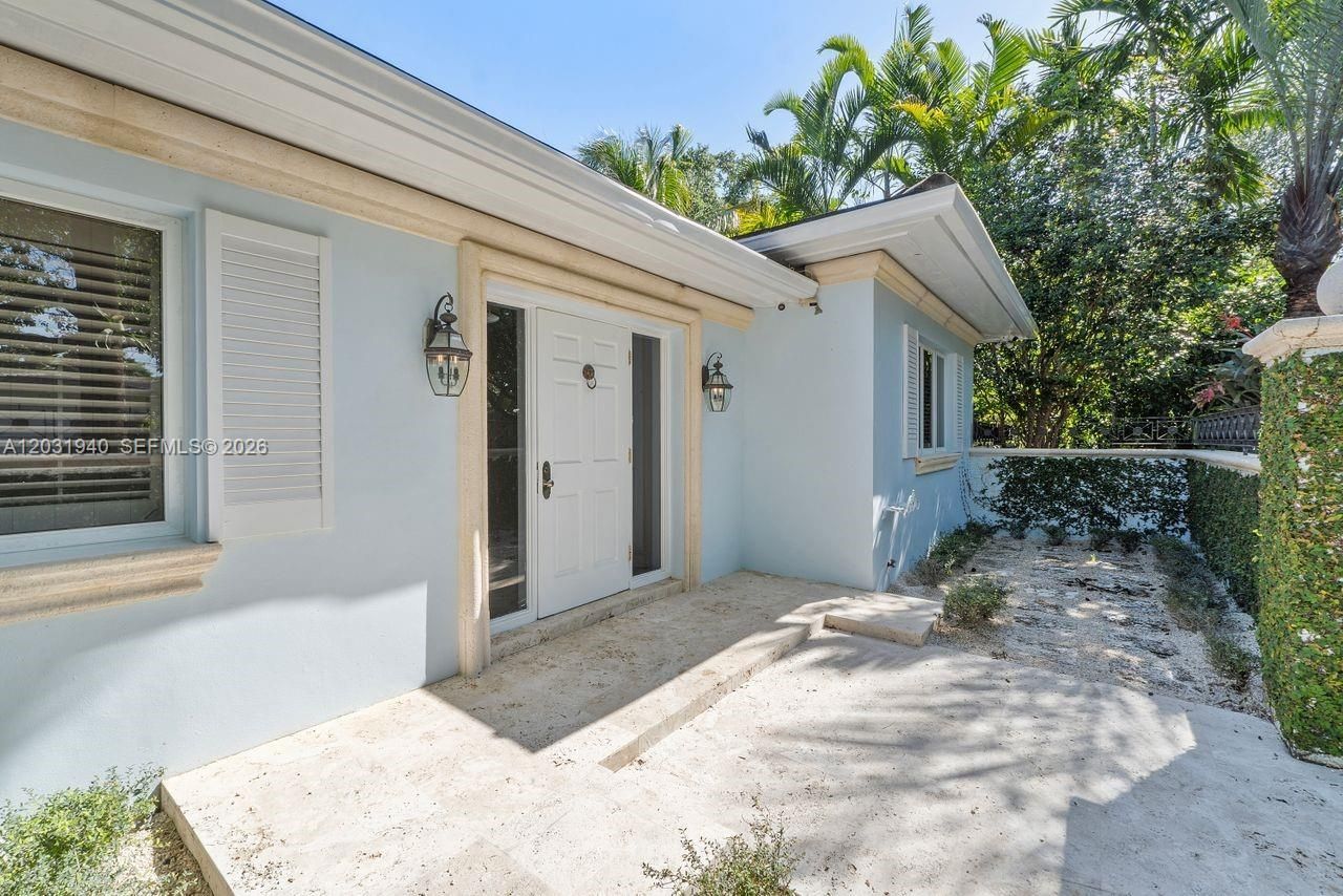 1037 Alfonso Ave , Coral Gables, FL 33146 Photo