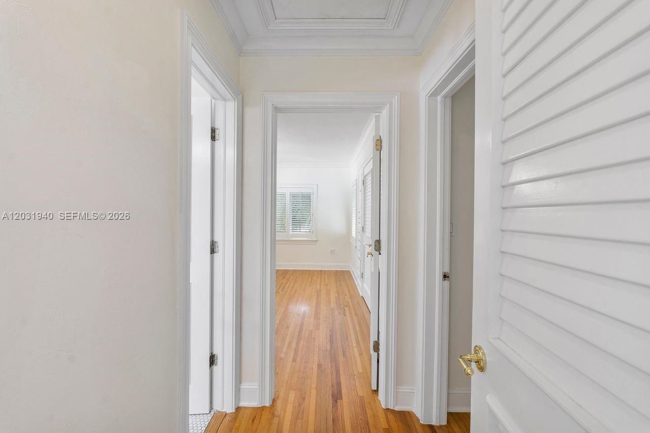 1037 Alfonso Ave , Coral Gables, FL 33146 Photo