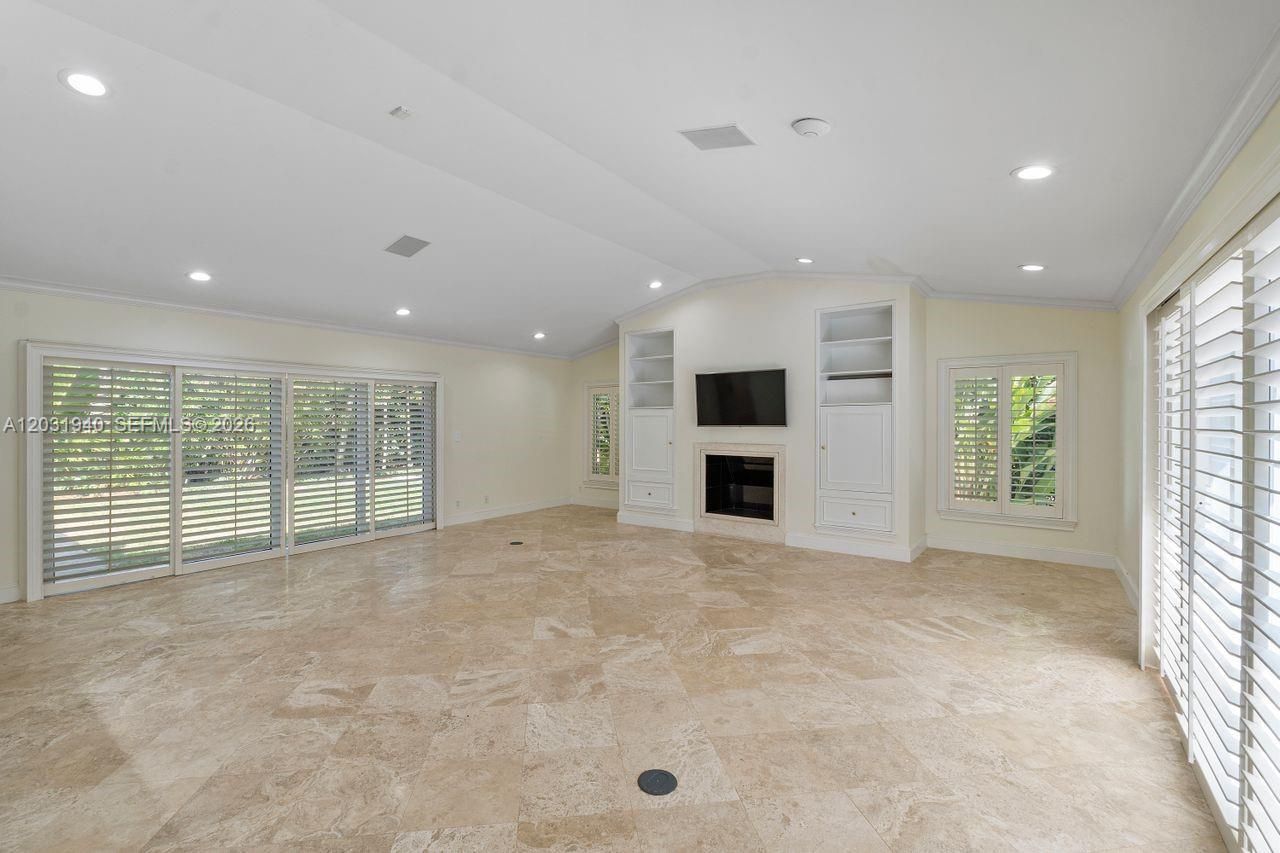 1037 Alfonso Ave , Coral Gables, FL 33146 Photo