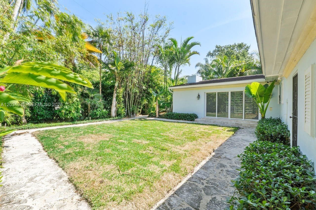 1037 Alfonso Ave , Coral Gables, FL 33146 Photo