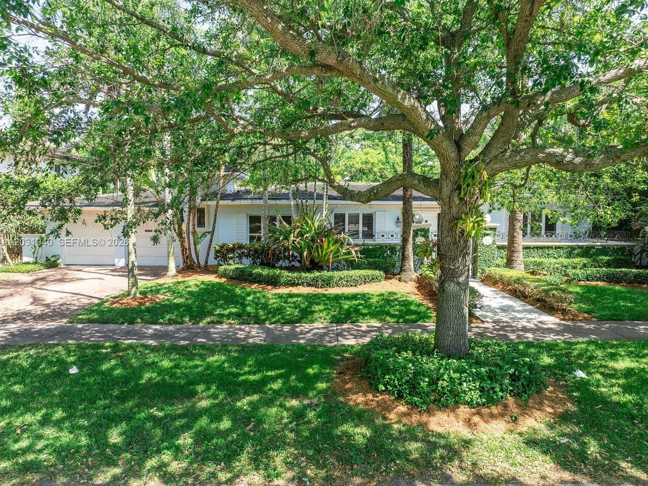 1037 Alfonso Ave , Coral Gables, FL 33146 Photo