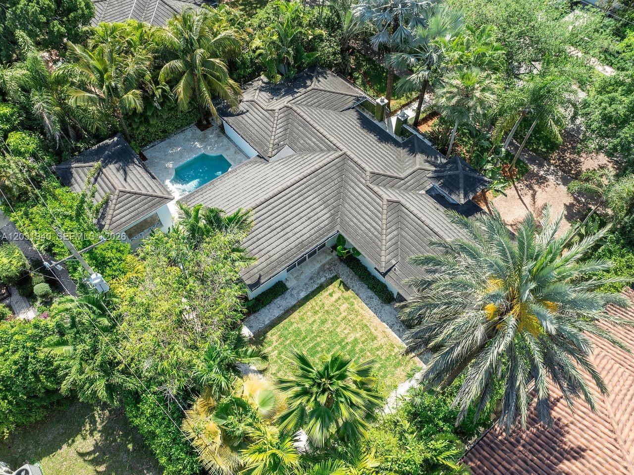 1037 Alfonso Ave , Coral Gables, FL 33146 Photo