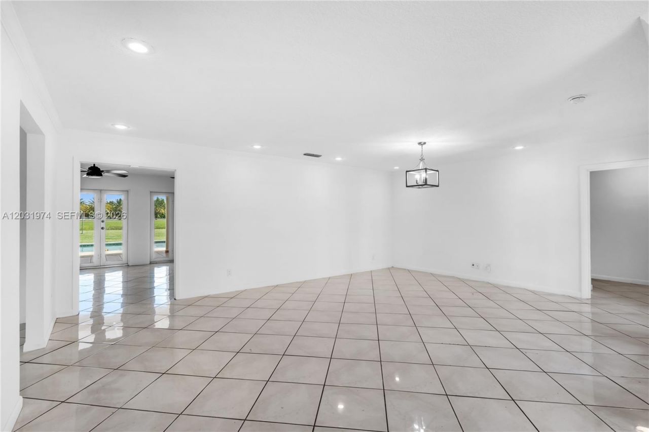 9380 SW 134th St, Miami, FL 33176 Photo