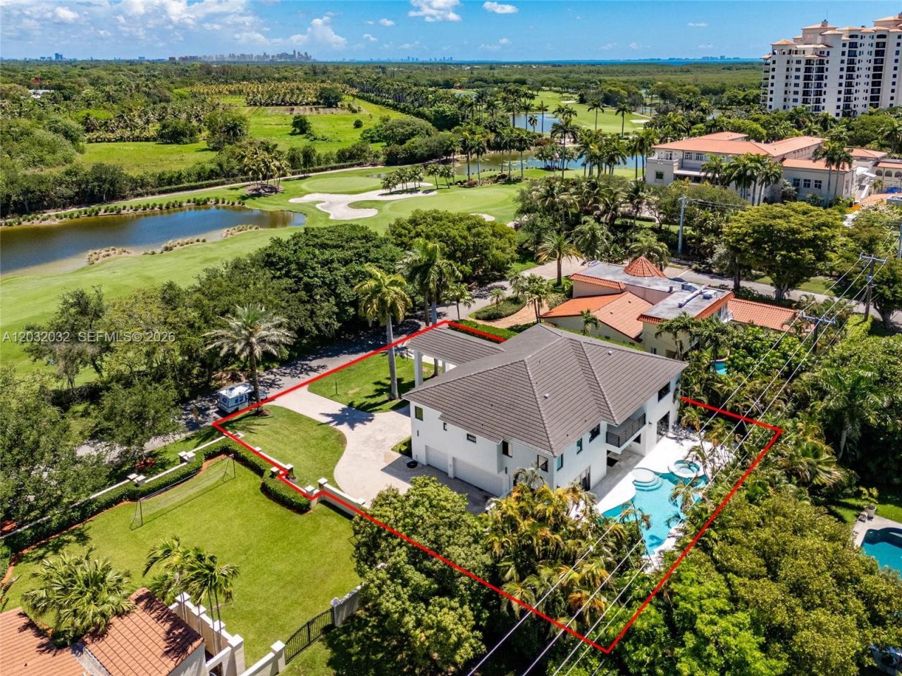 6220 SW 144th St , Coral Gables, FL 33158 Photo