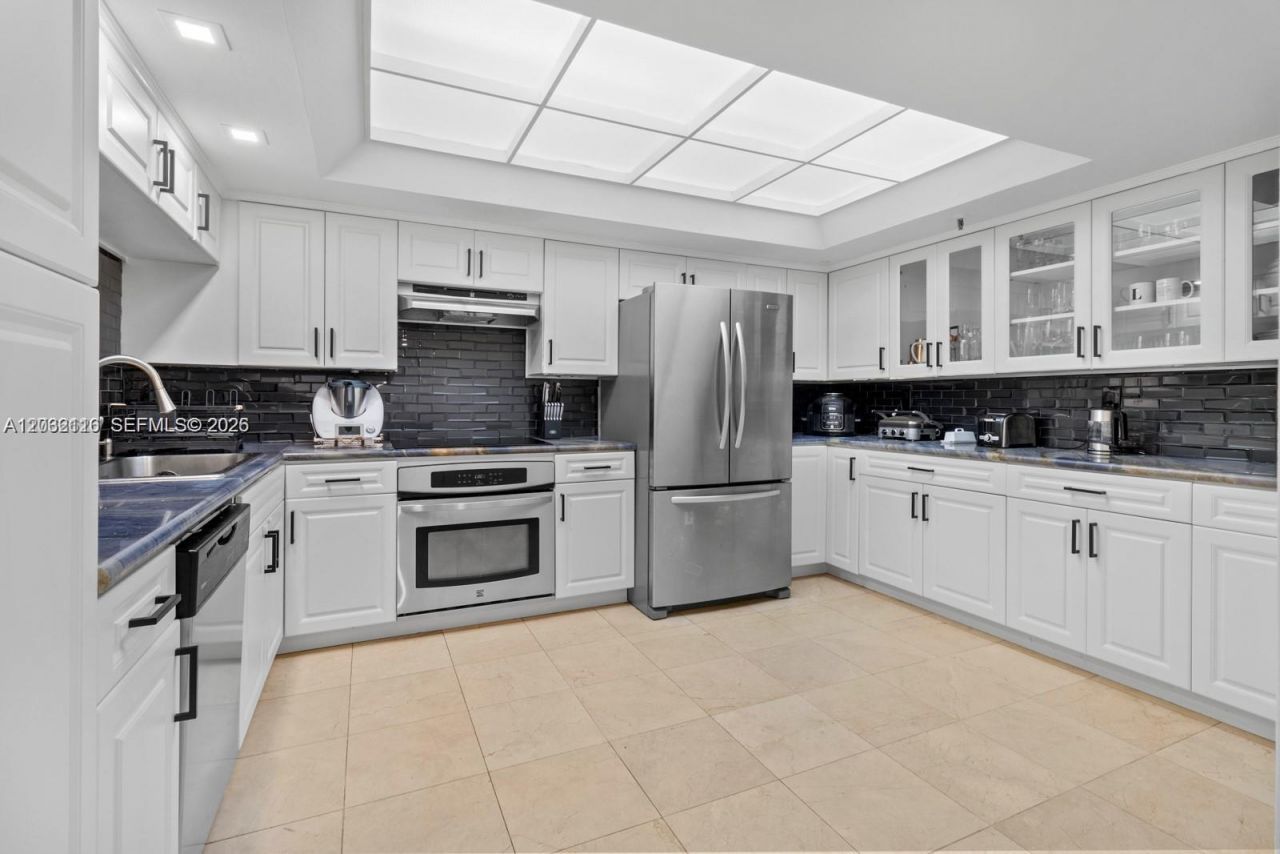 520 Brickell Key Dr , Unit A307, Miami, FL 33131 Photo