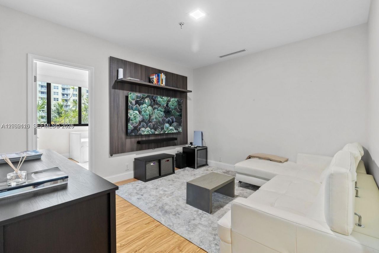 520 Brickell Key Dr , Unit A307, Miami, FL 33131 Photo