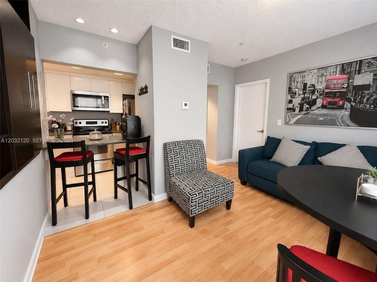 7326 Collins Ave , Unit 203, Miami Beach, FL 33141 Photo
