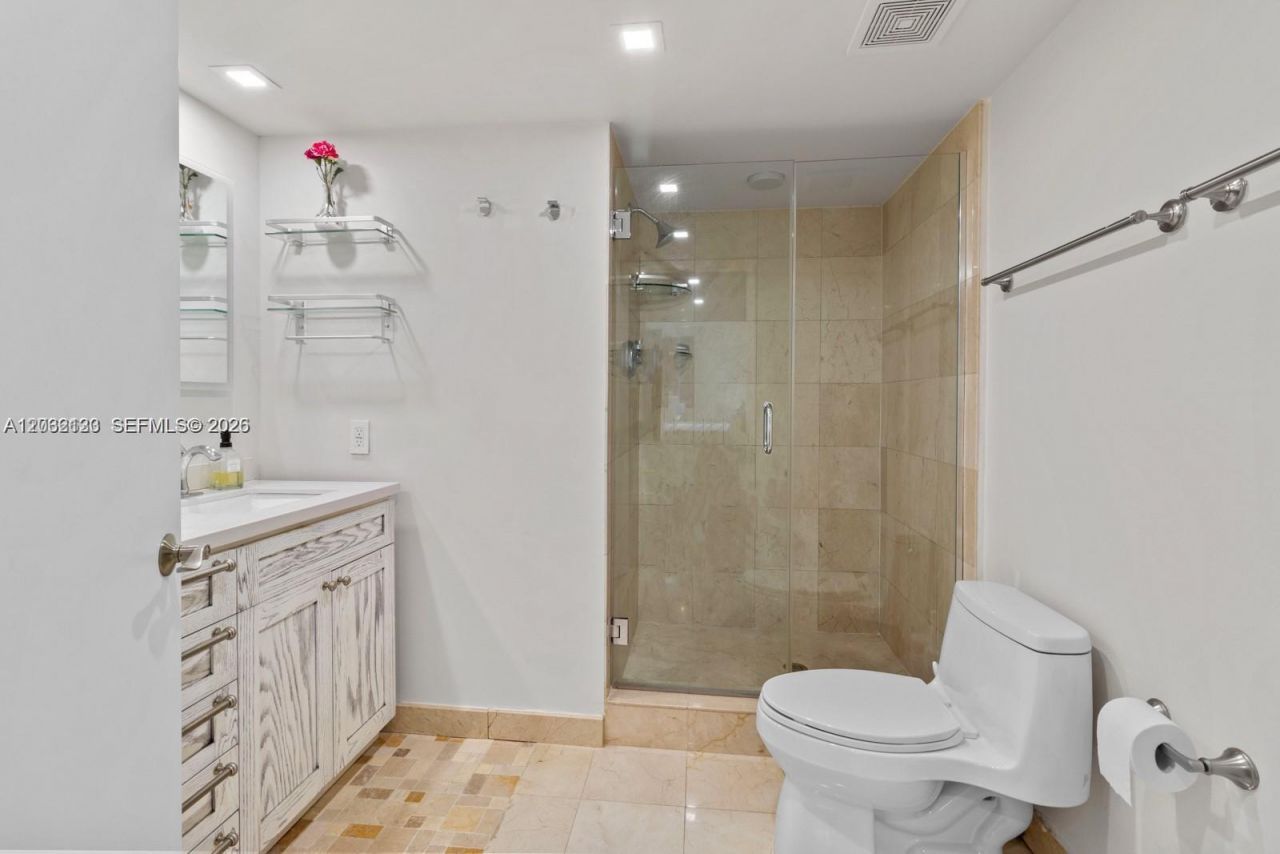520 Brickell Key Dr , Unit A307, Miami, FL 33131 Photo