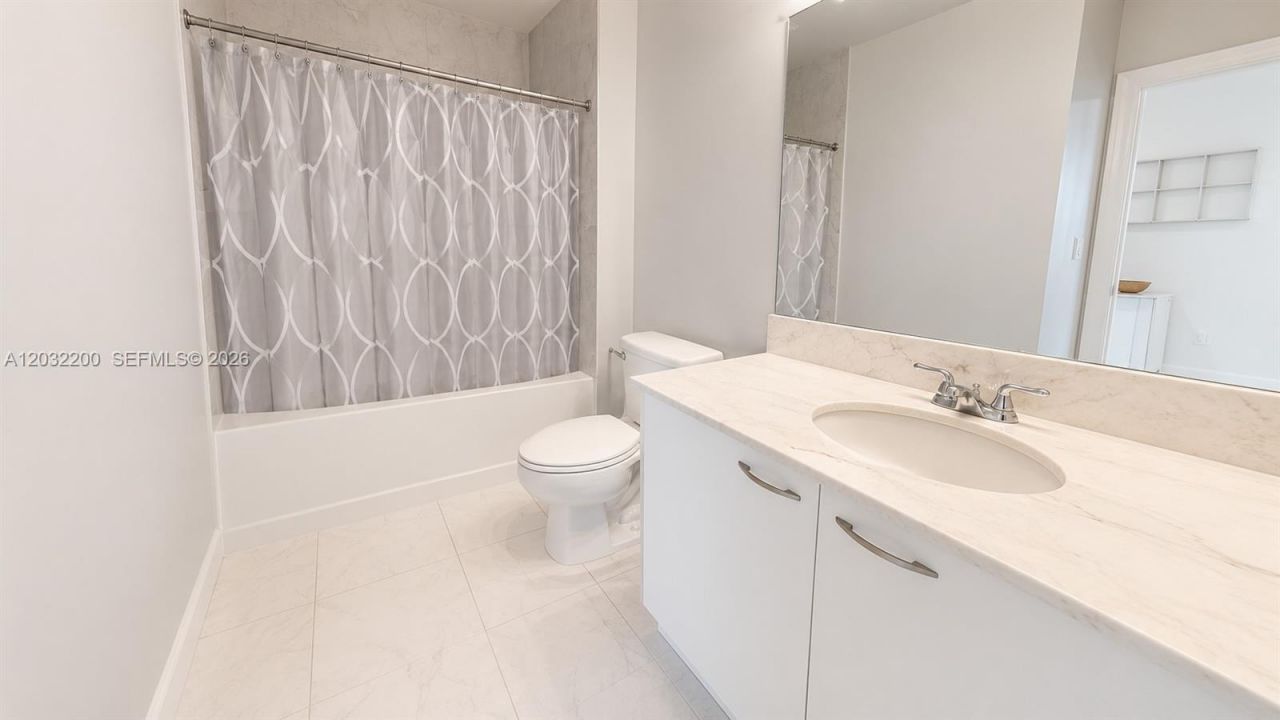 133 NE 2nd Ave , Unit 3112, Miami, FL 33132 Photo