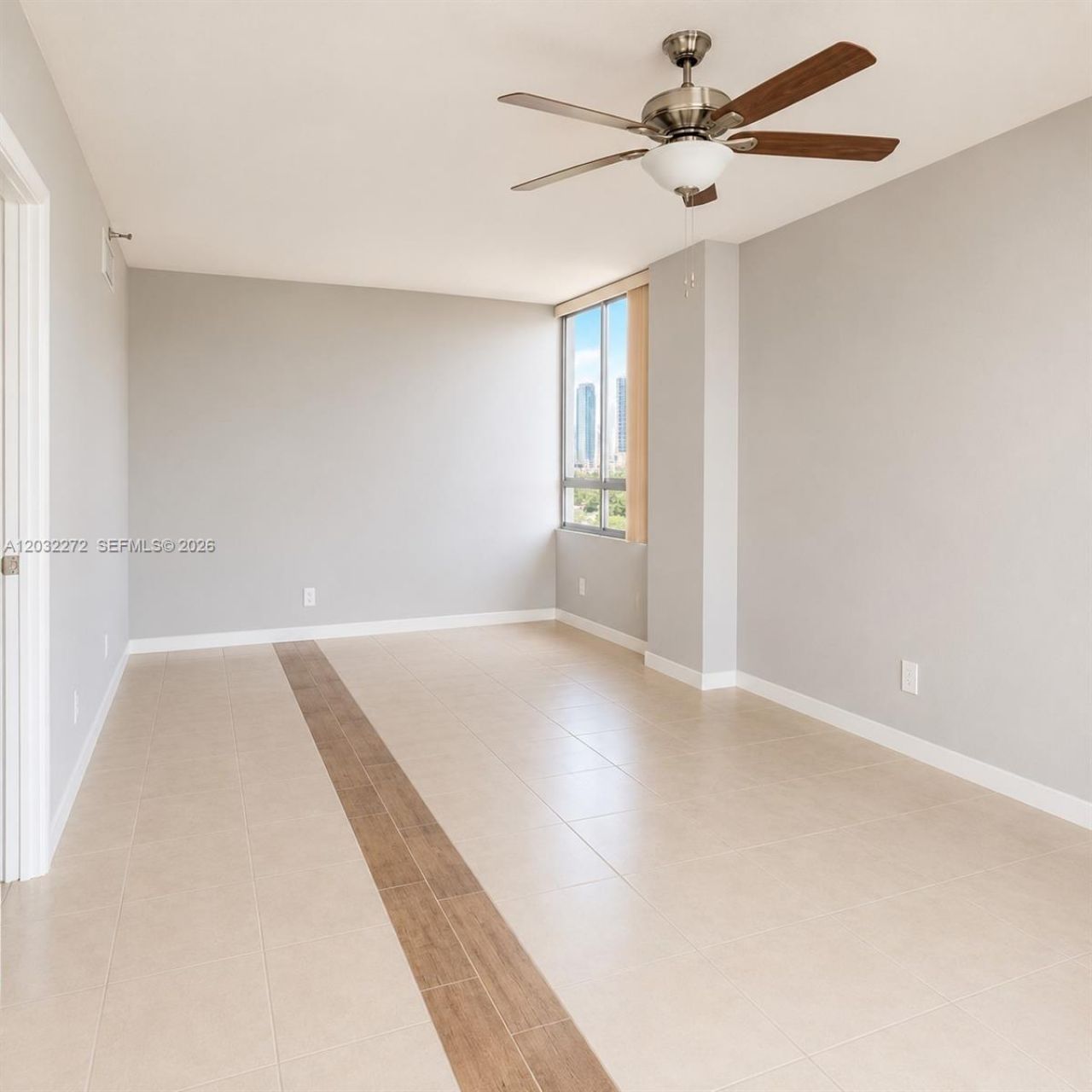 290 174th St , Unit 1810, Sunny Isles Beach, FL 33160 Photo