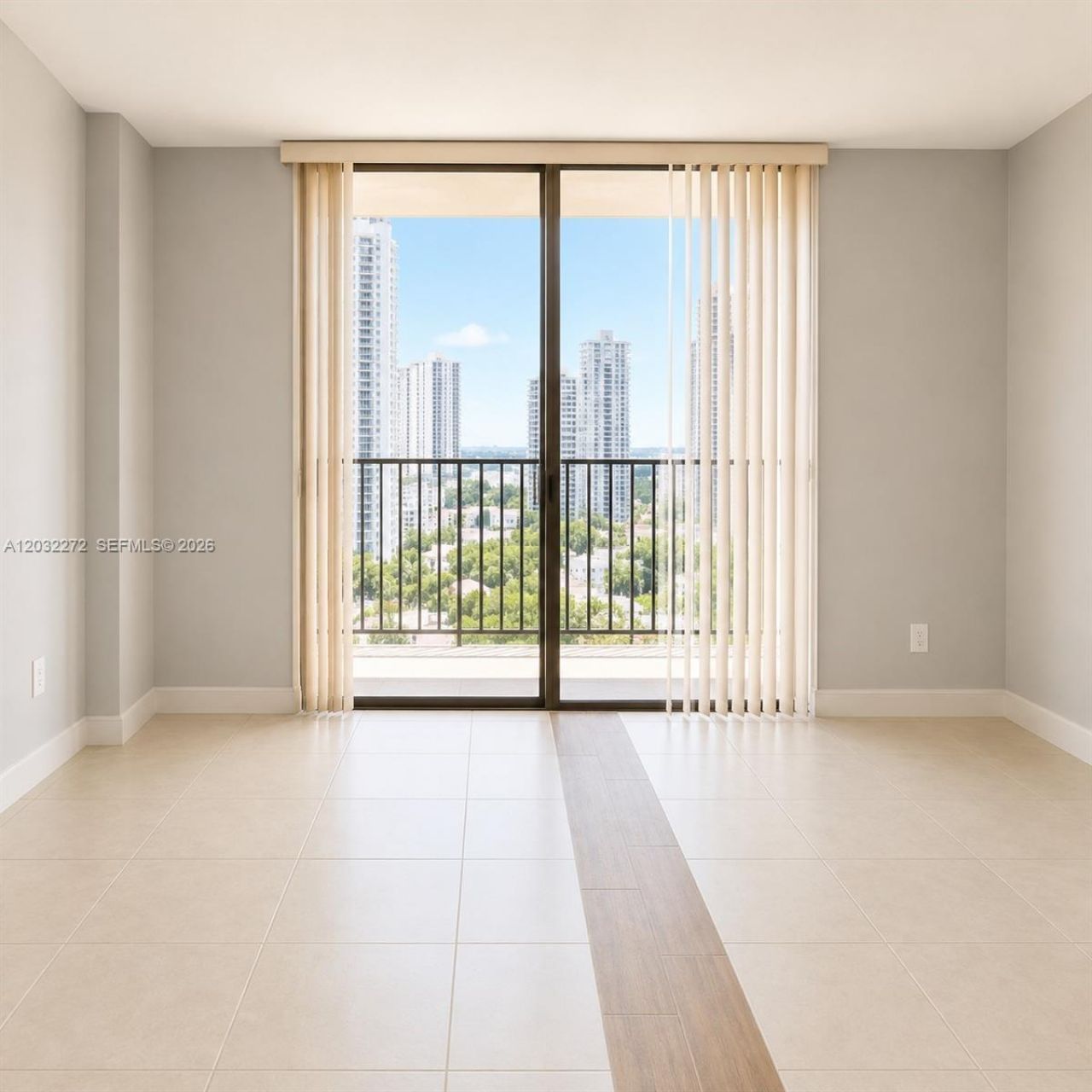290 174th St , Unit 1810, Sunny Isles Beach, FL 33160 Photo