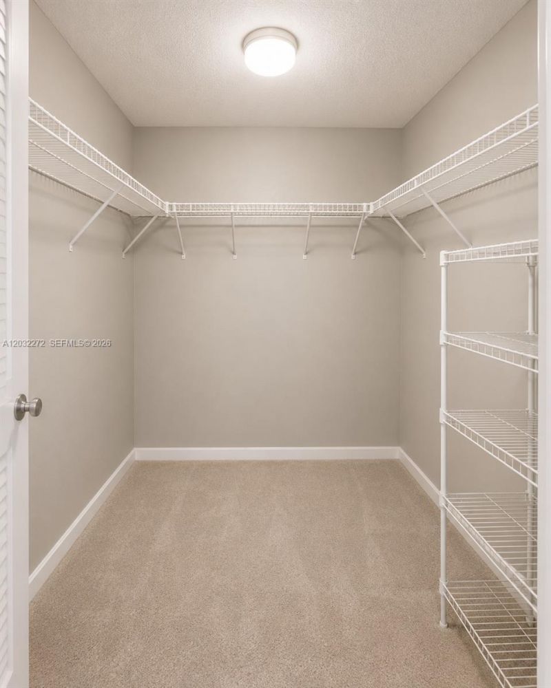 290 174th St , Unit 1810, Sunny Isles Beach, FL 33160 Photo