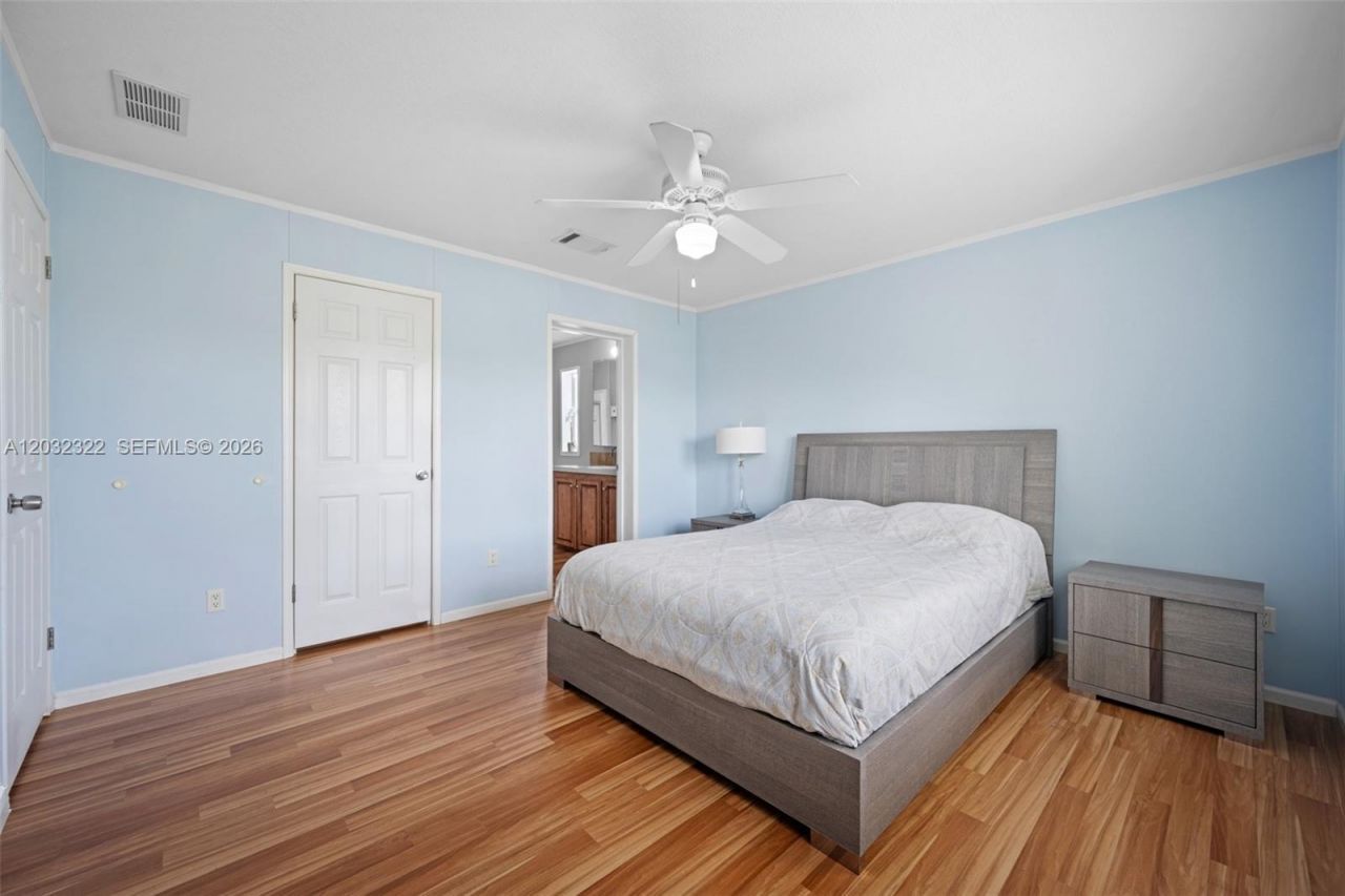 21830 NW 2nd Ct , Pembroke Pines, FL 33029 Photo