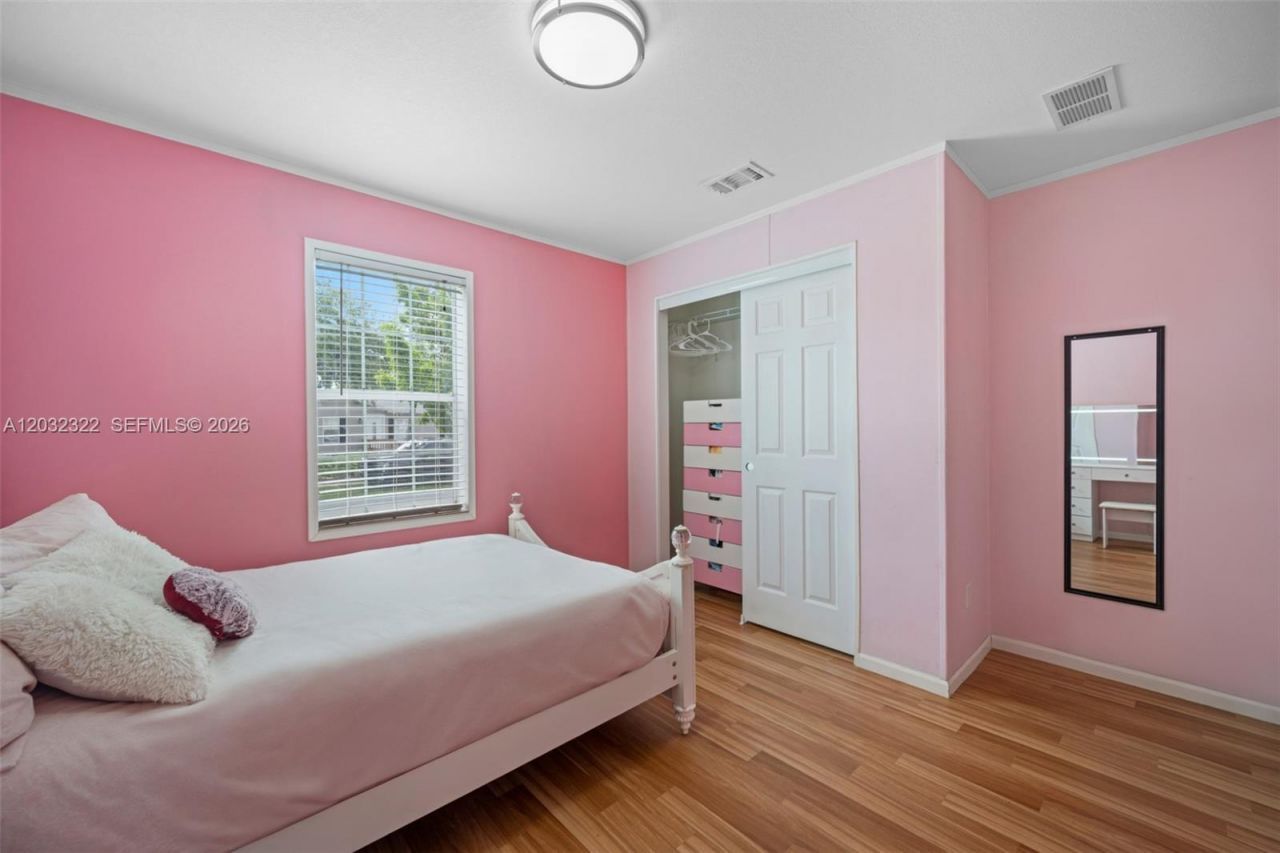 21830 NW 2nd Ct , Pembroke Pines, FL 33029 Photo