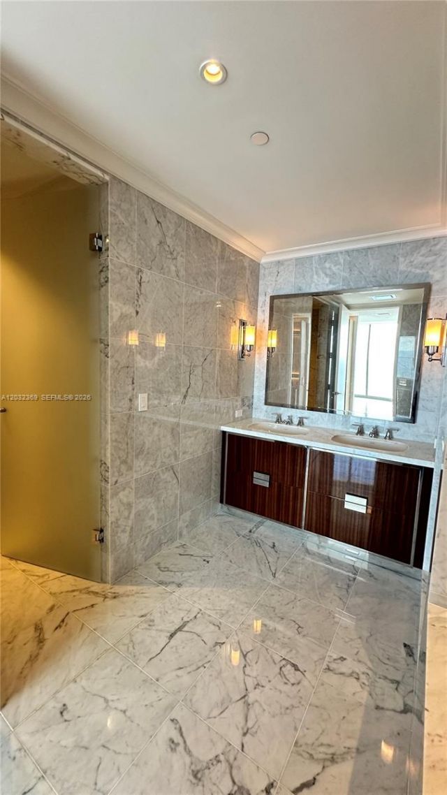 15701 Collins Ave , Unit 3804, Sunny Isles Beach, FL 33160 Photo