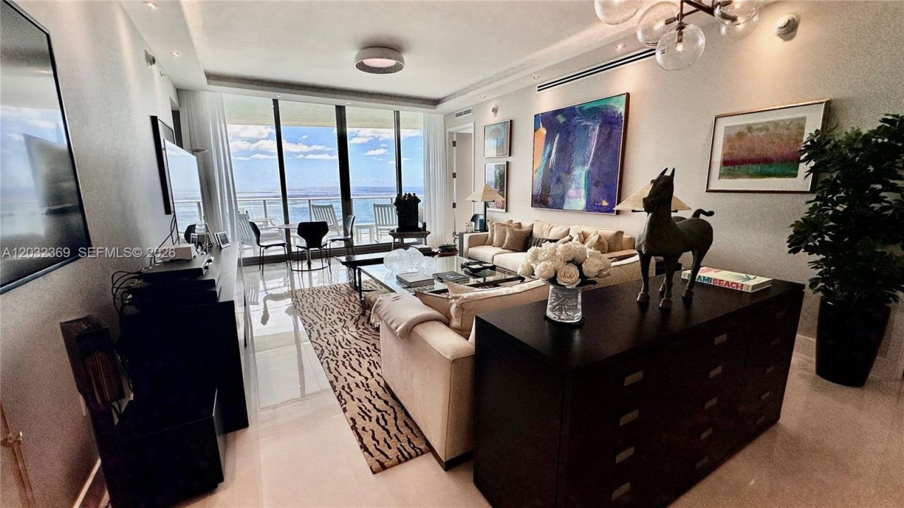 15701 Collins Ave , Unit 3804, Sunny Isles Beach, FL 33160 Photo