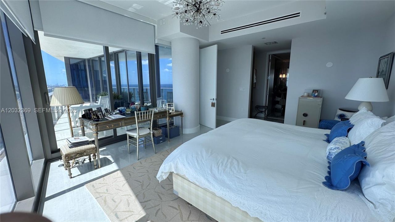 15701 Collins Ave , Unit 3804, Sunny Isles Beach, FL 33160 Photo