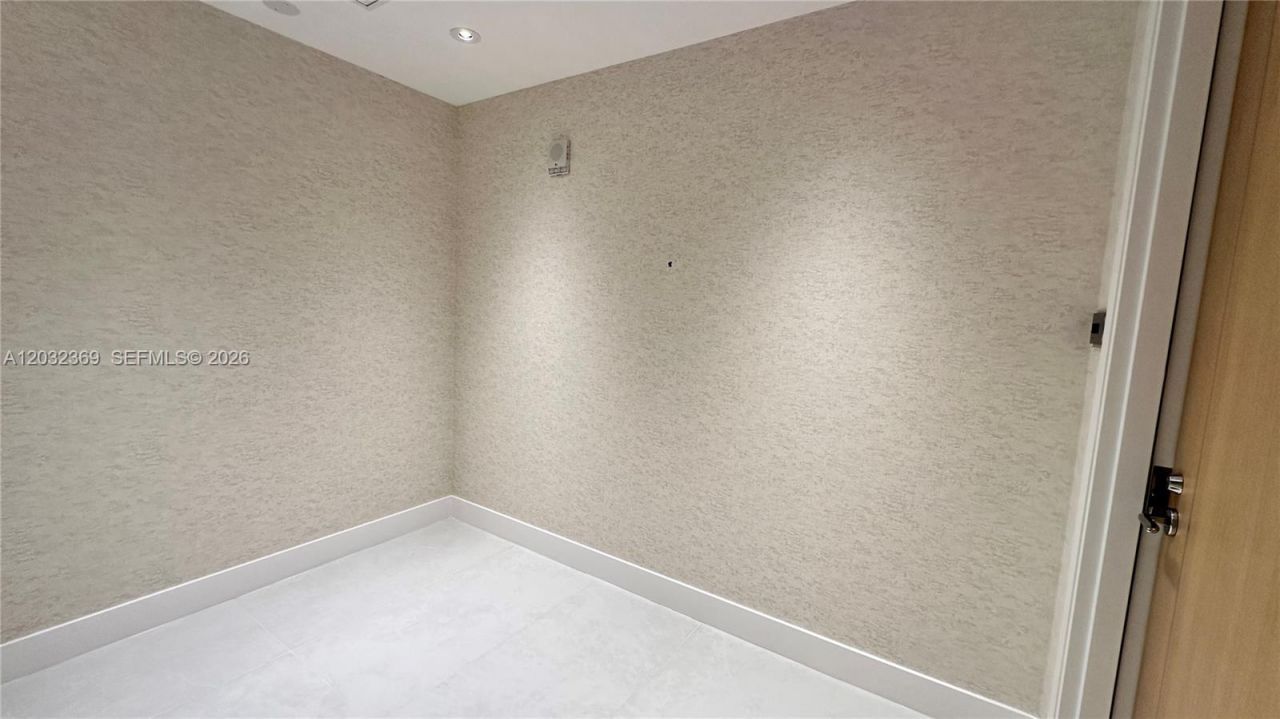 15701 Collins Ave , Unit 3804, Sunny Isles Beach, FL 33160 Photo