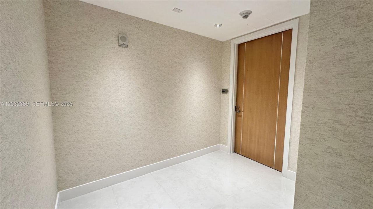 15701 Collins Ave , Unit 3804, Sunny Isles Beach, FL 33160 Photo