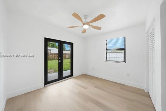 2520 NW 160th St , Miami Gardens, FL 33054 Photo