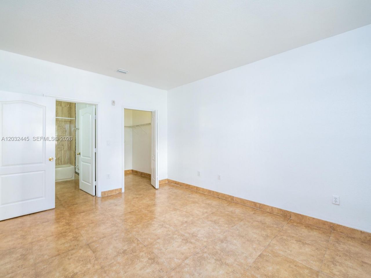 1663 SE 27th Dr , Unit 108, Homestead, FL 33035 Photo