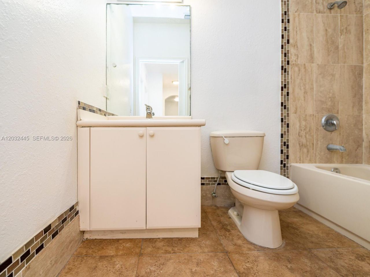 1663 SE 27th Dr , Unit 108, Homestead, FL 33035 Photo