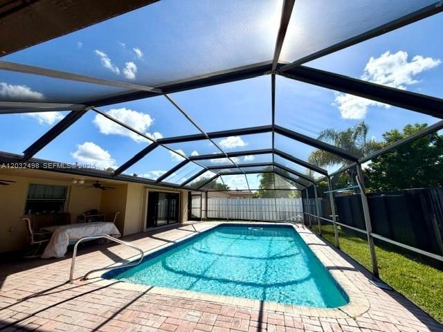 8721 NW 18th St , Pembroke Pines, FL 33024 Photo