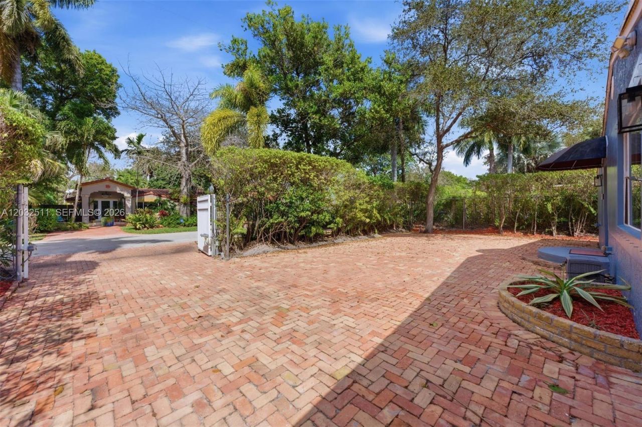 608 SW 13th St , Unit 608, Fort Lauderdale, FL 33315 Photo