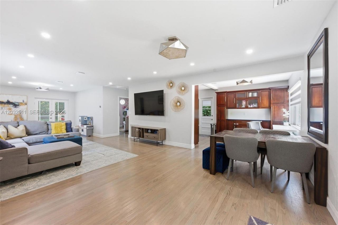 608 SW 13th St , Unit 608, Fort Lauderdale, FL 33315 Photo