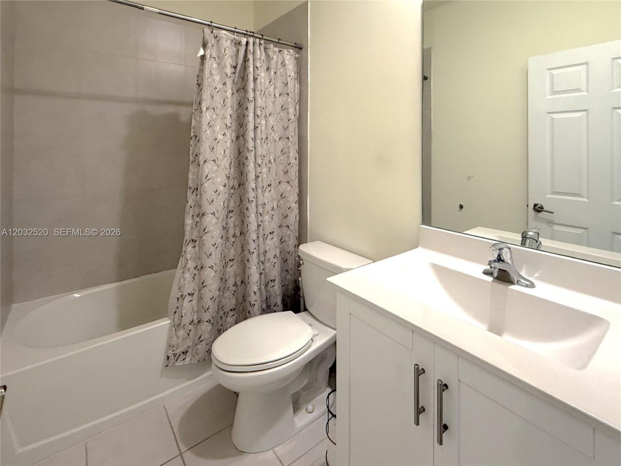 10606 W 32nd Ln , Hialeah, FL 33018 Photo