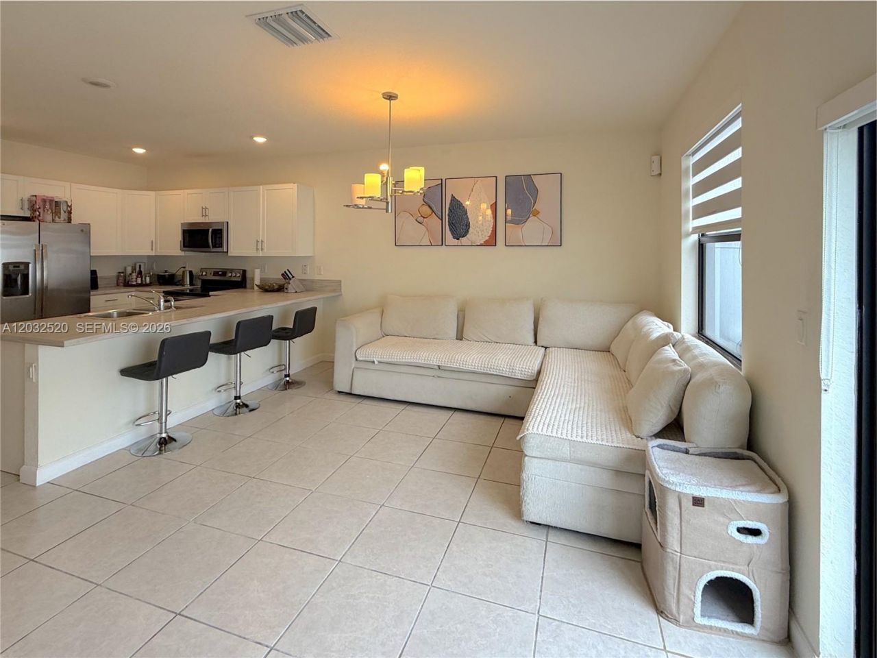 10606 W 32nd Ln , Hialeah, FL 33018 Photo