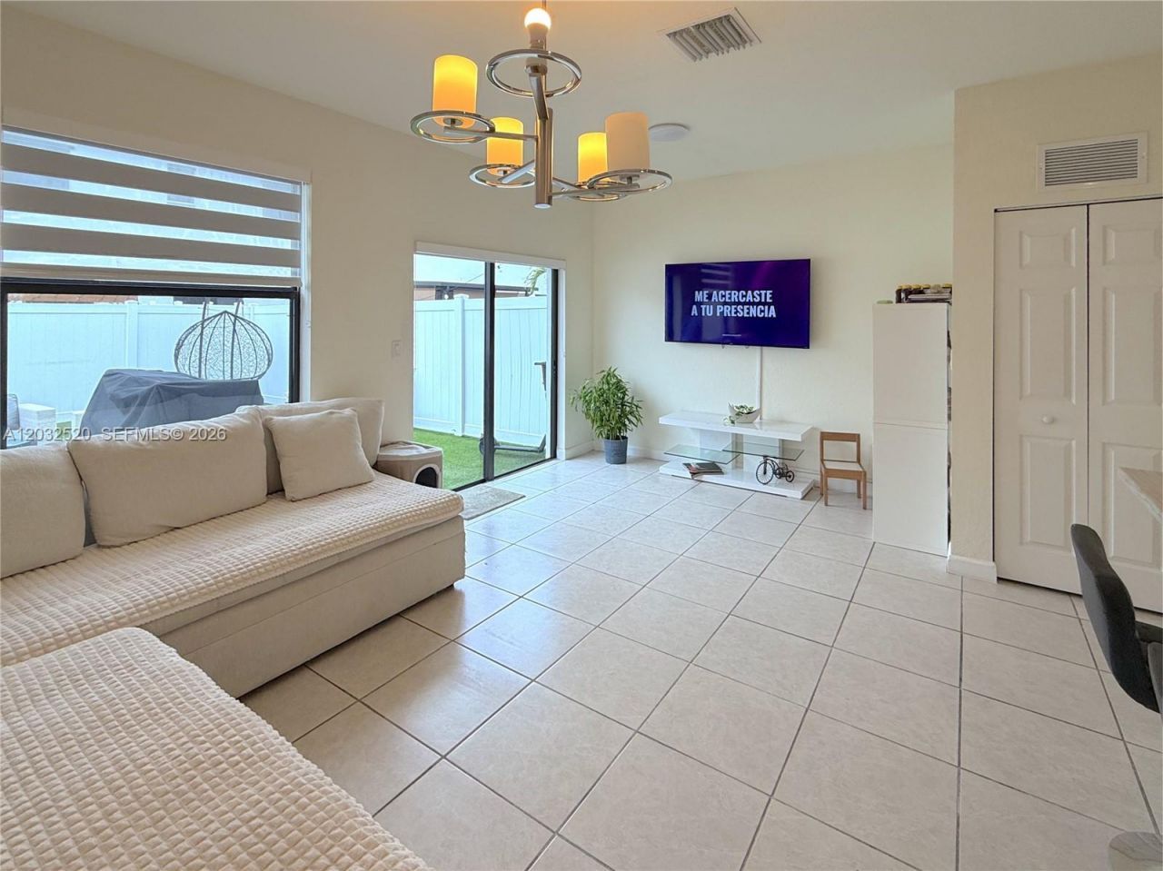 10606 W 32nd Ln , Hialeah, FL 33018 Photo