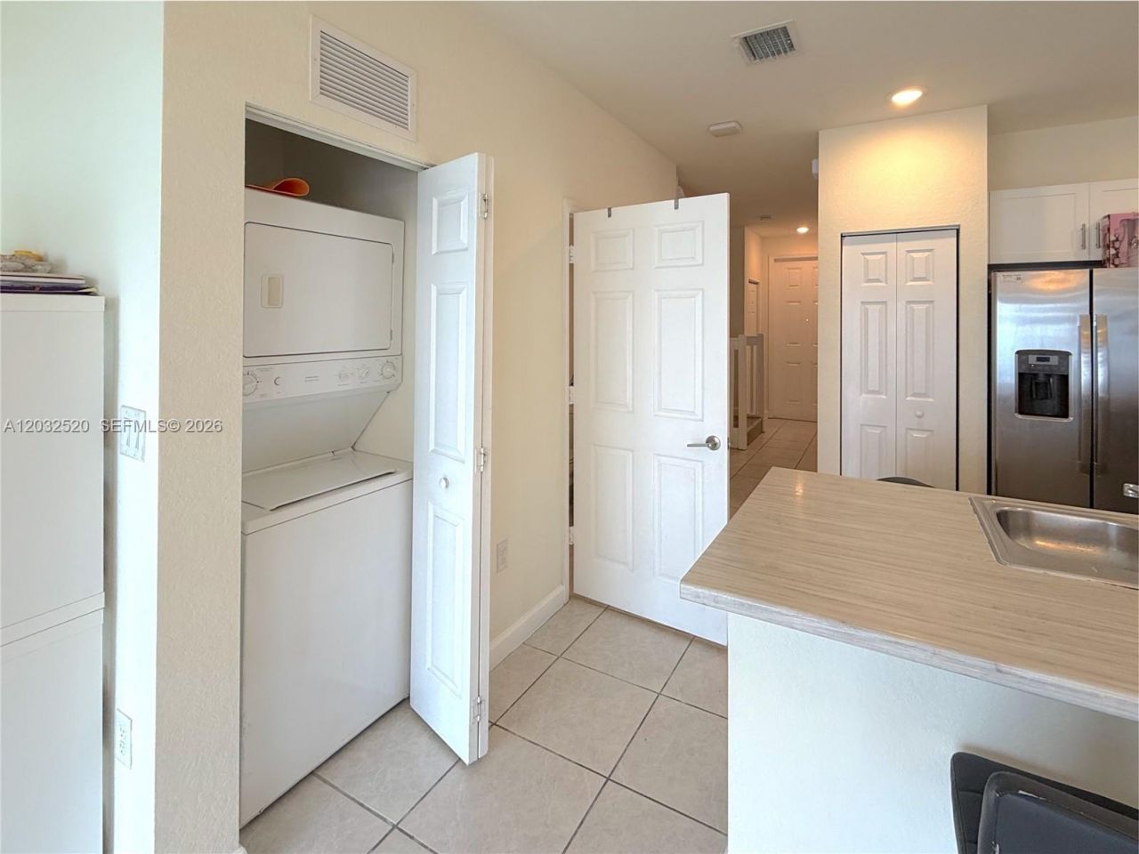 10606 W 32nd Ln , Hialeah, FL 33018 Photo