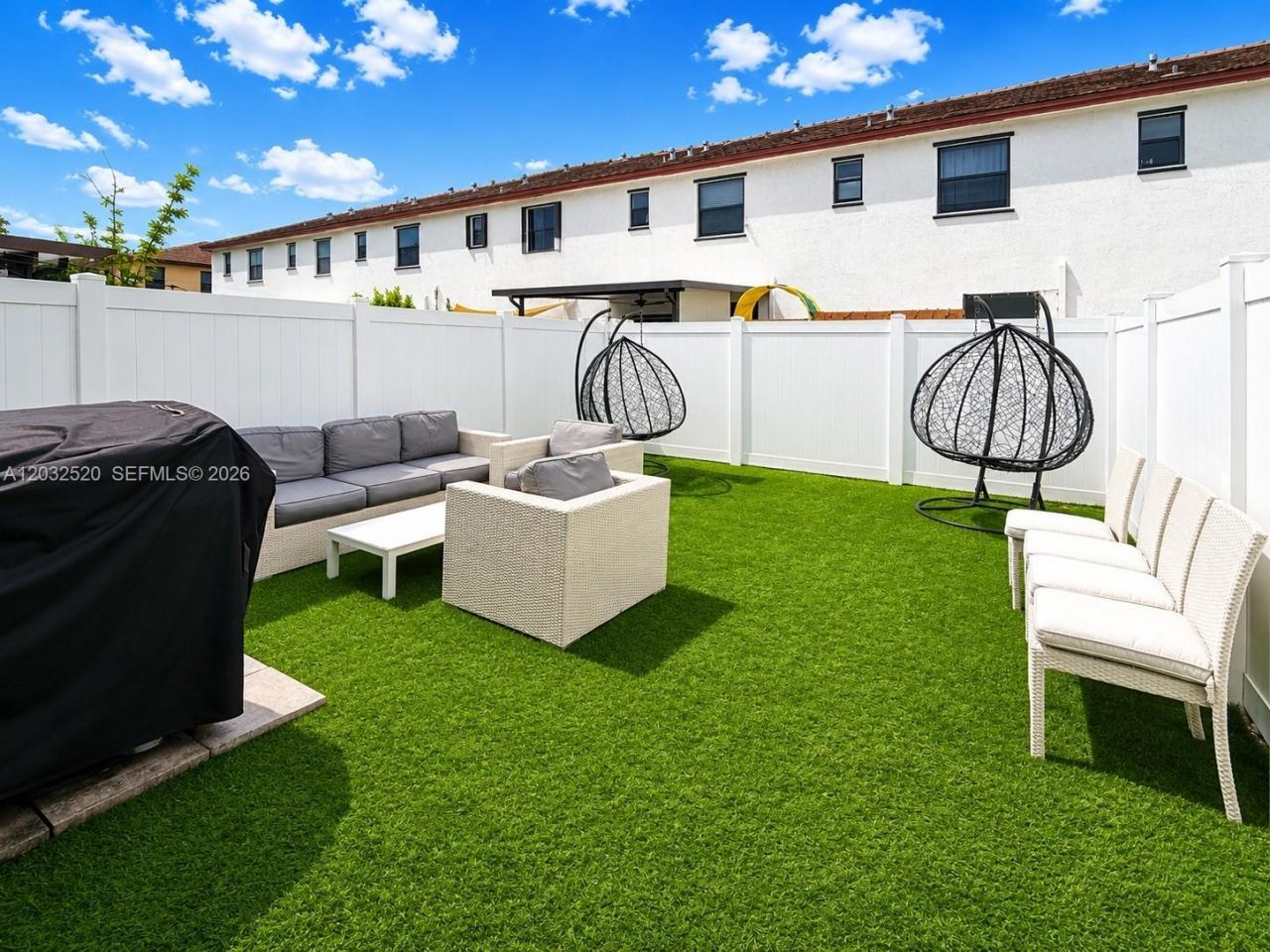 10606 W 32nd Ln , Hialeah, FL 33018 Photo